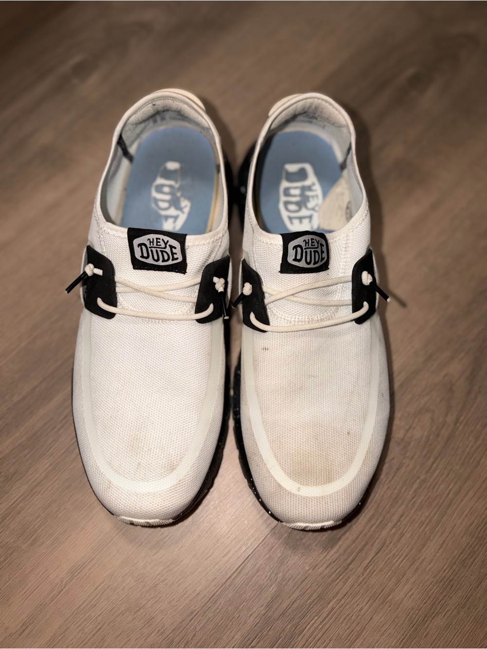 Men’s Hey Dudes Size 14